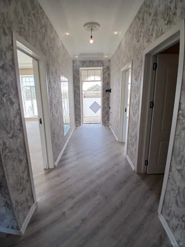 Satılır 4 otaqlı həyət evi 100 m²