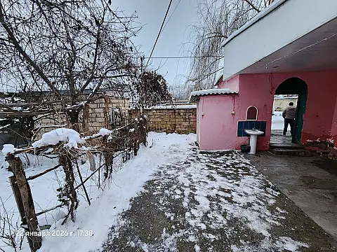 Satılır obyekt 250 m²