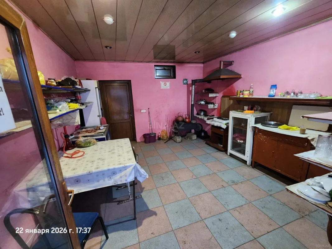 Satılır obyekt 250 m²