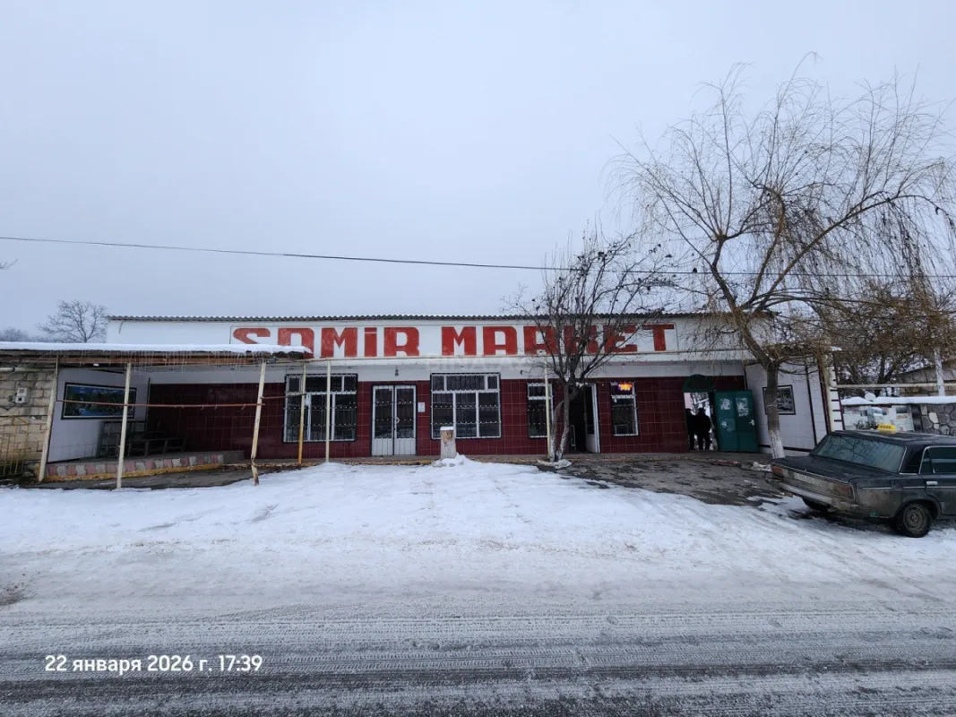 Satılır obyekt 250 m²