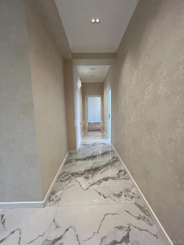 Satılır 2 otaqlı mənzil 80 m²