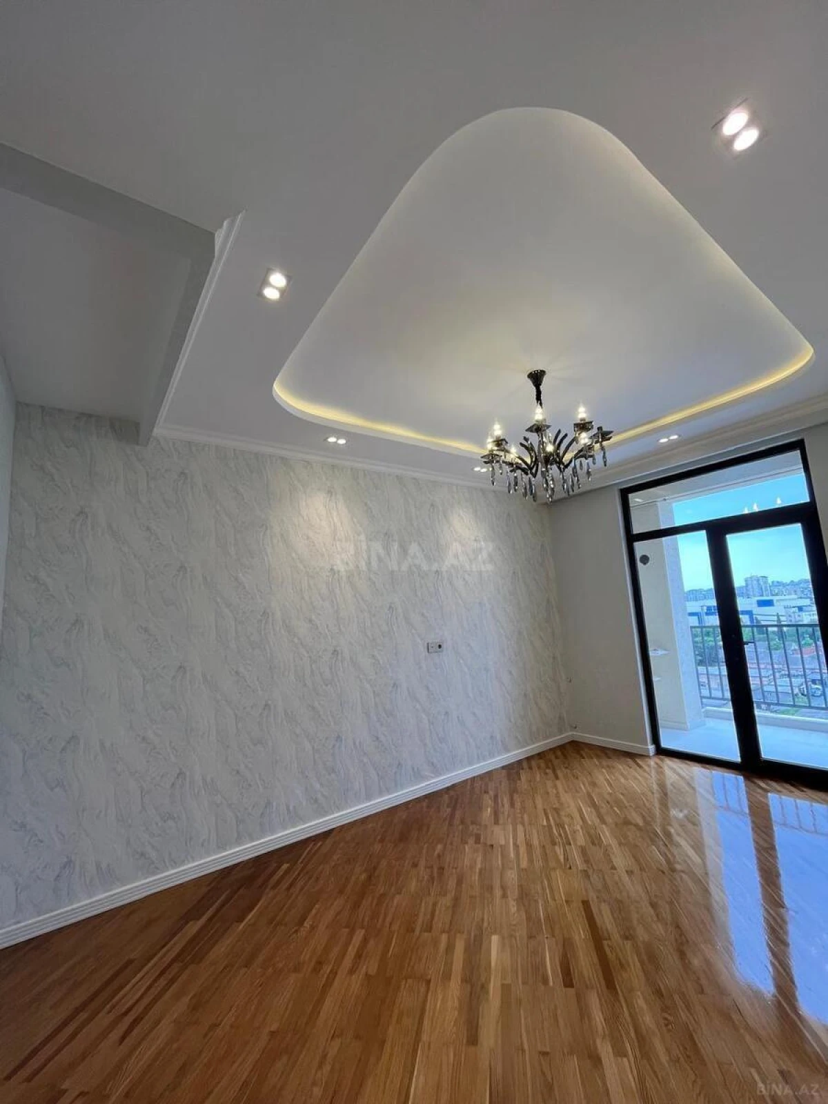 Satılır 2 otaqlı mənzil 80 m²