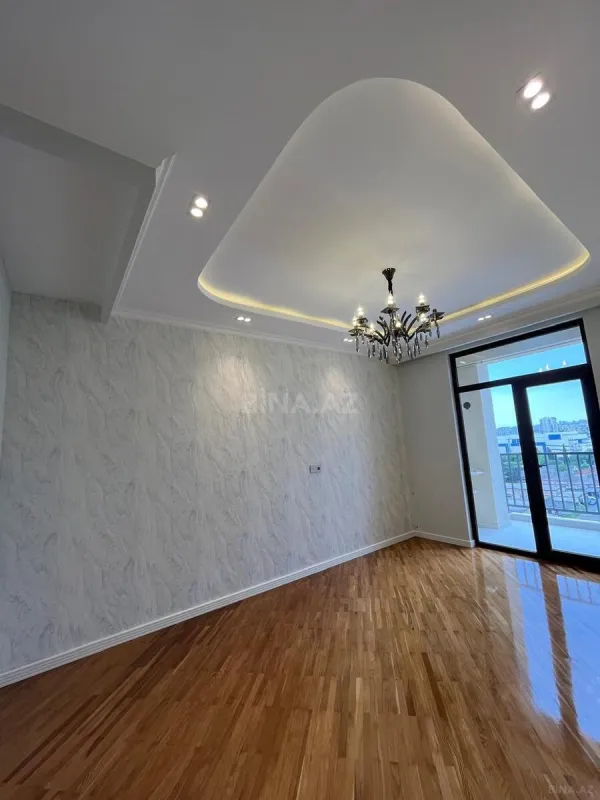 Satılır 2 otaqlı mənzil 80 m²