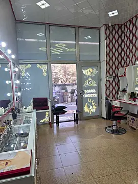 Satılır obyekt 38 m²