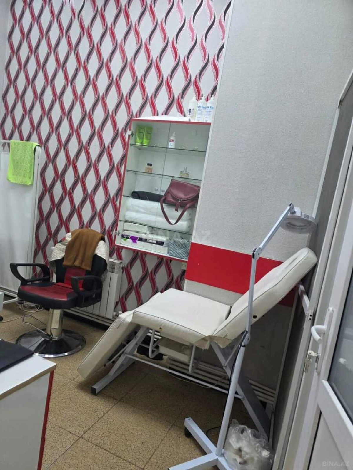 Satılır obyekt 38 m²