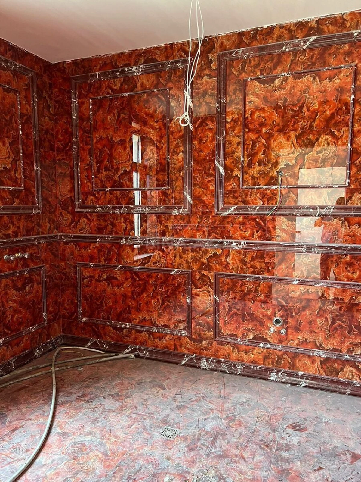 Satılır 9 otaqlı həyət evi 300 m²