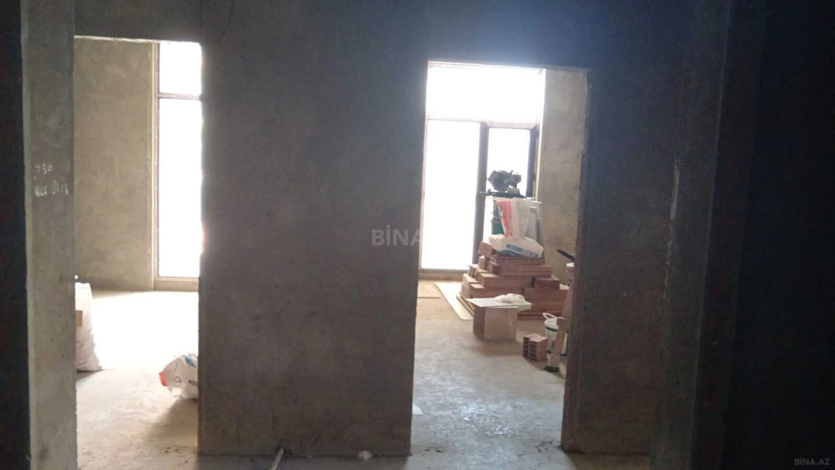 Satılır 3 otaqlı mənzil 111 m²