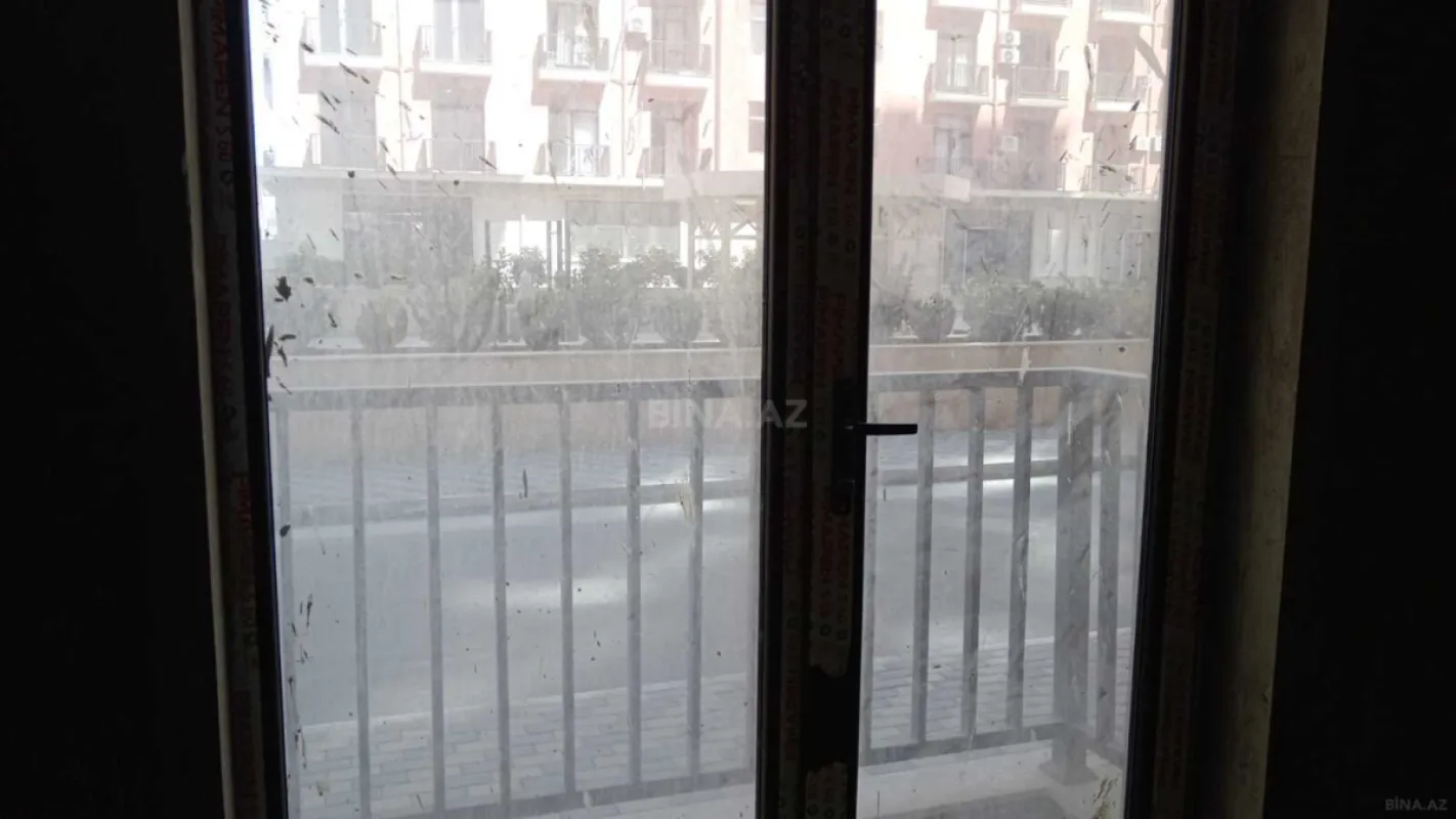 Satılır 3 otaqlı mənzil 111 m²