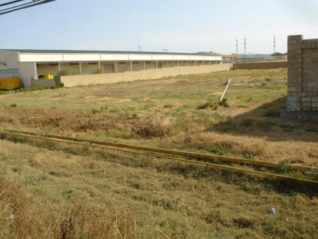 Satılır torpaq sahəsi 1240 m²