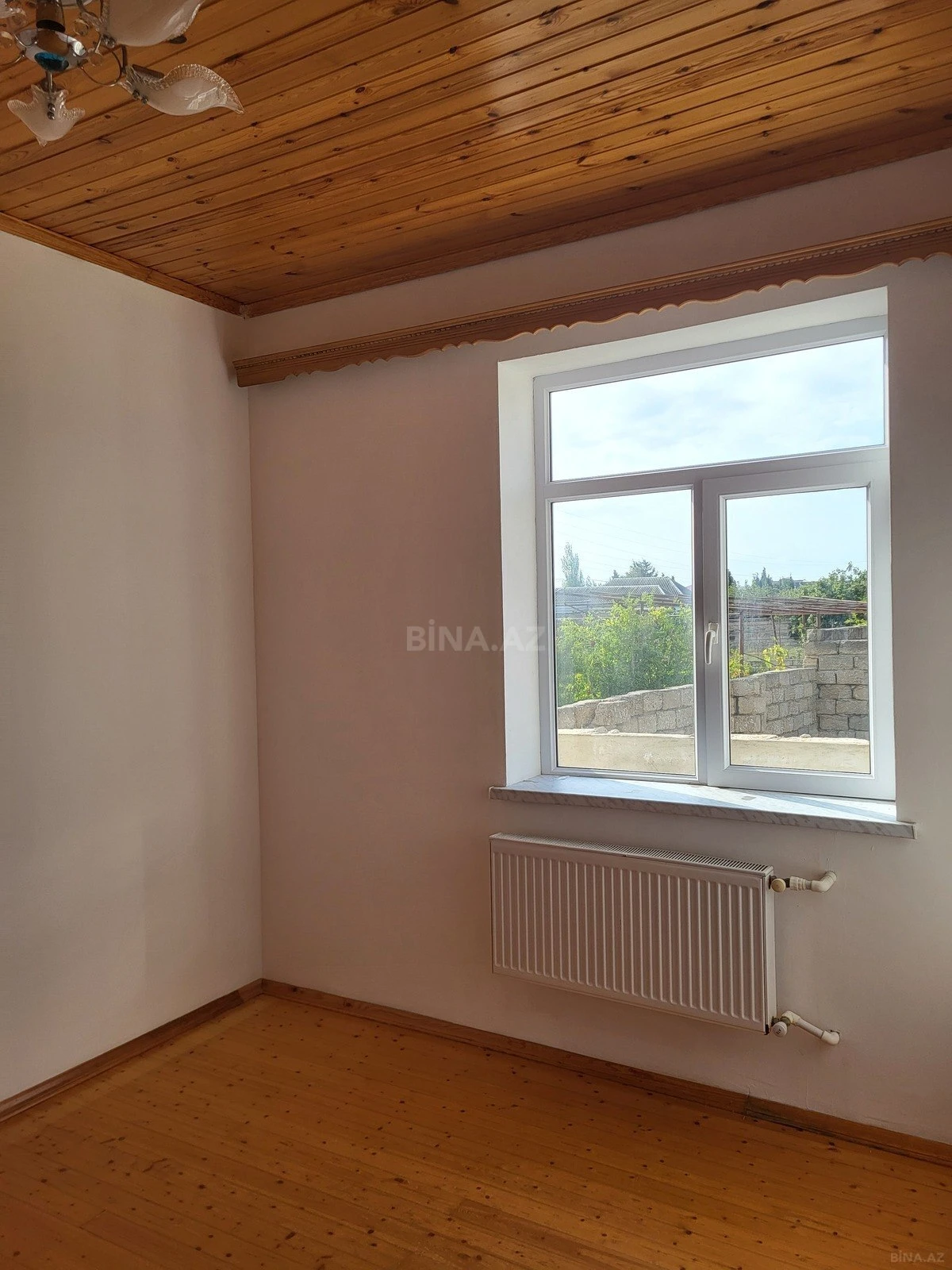 Satılır 4 otaqlı həyət evi 120 m²