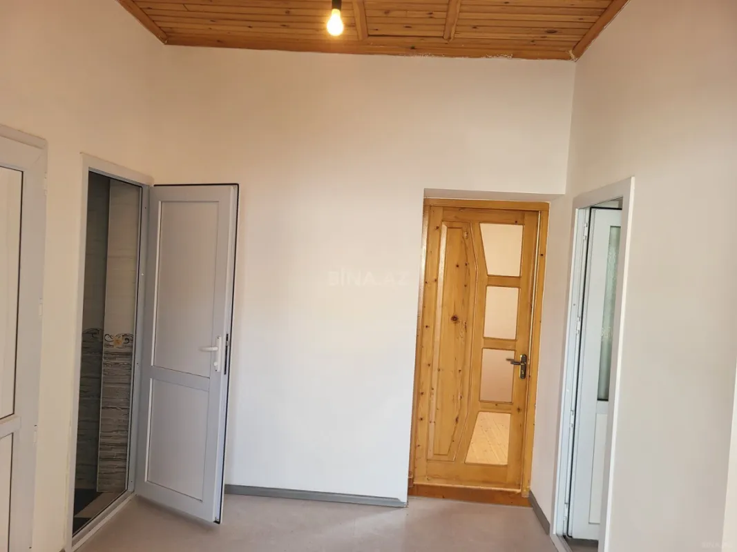 Satılır 4 otaqlı həyət evi 120 m²