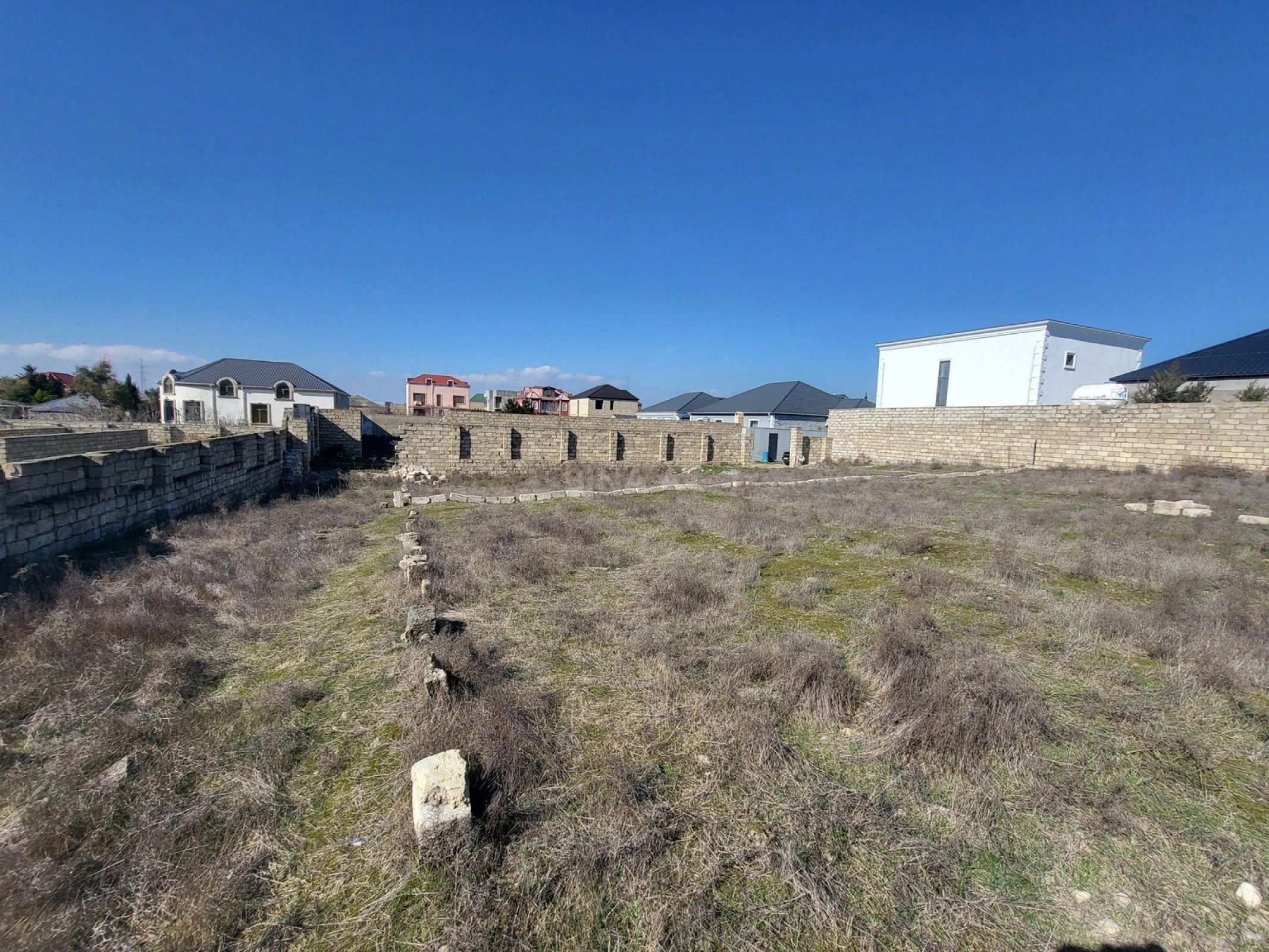 Satılır torpaq sahəsi 9 m²