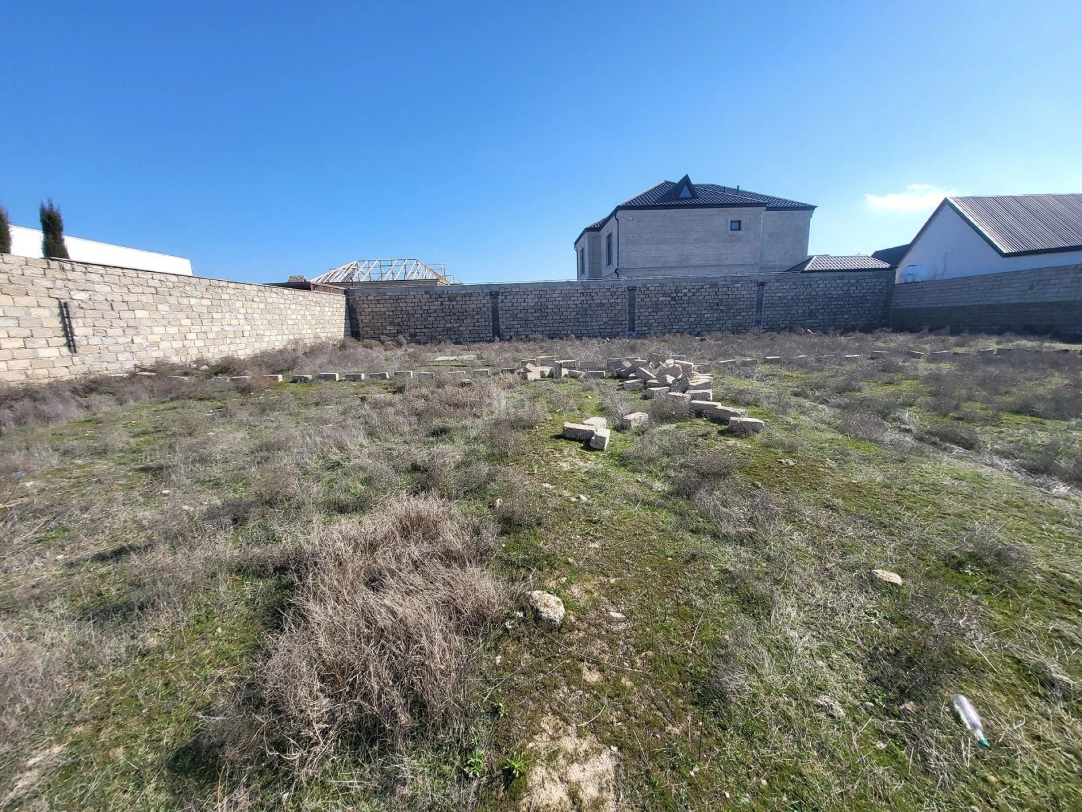 Satılır torpaq sahəsi 9 m²