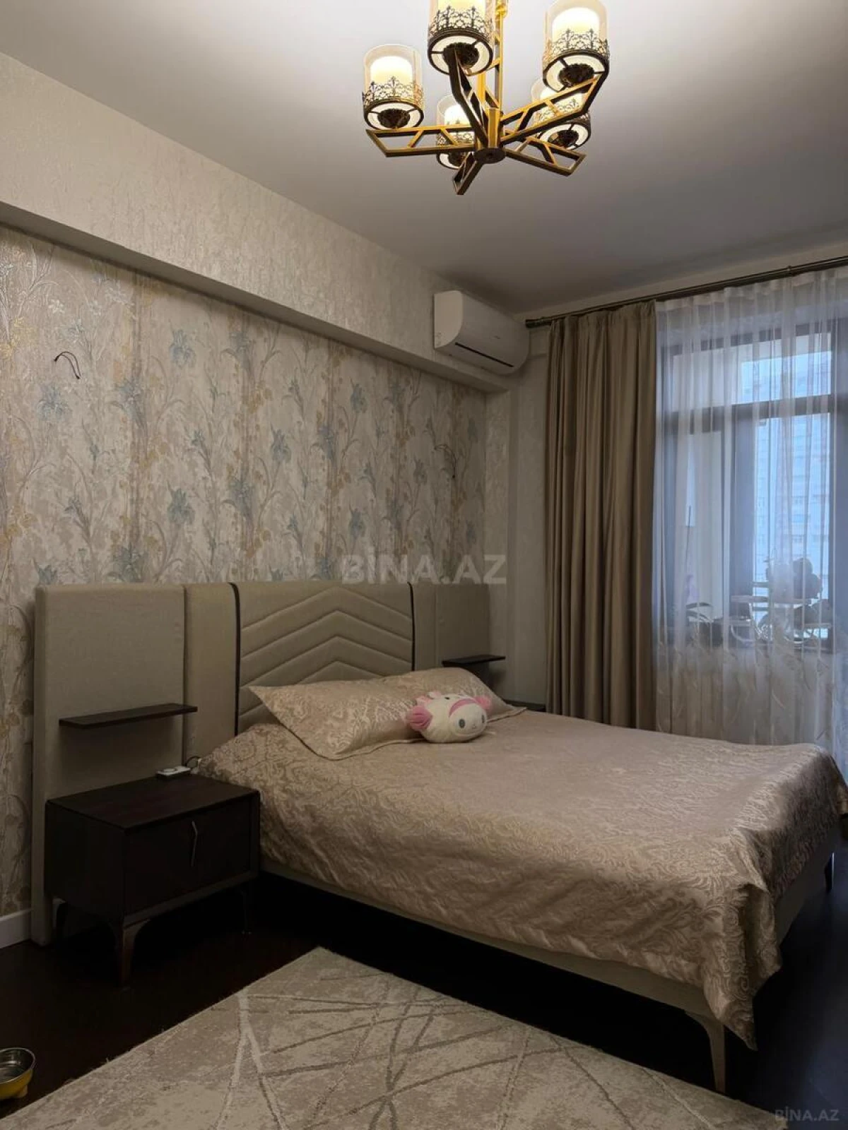 Satılır 2 otaqlı mənzil 70 m²