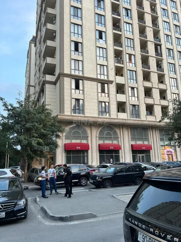 Satılır 2 otaqlı mənzil 70 m²