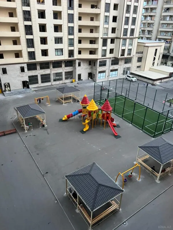 Satılır 2 otaqlı mənzil 70 m²