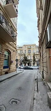 Satılır 1 otaqlı mənzil 50 m² — Bakı, İçərişəhər 1 otaq 50.00 m²