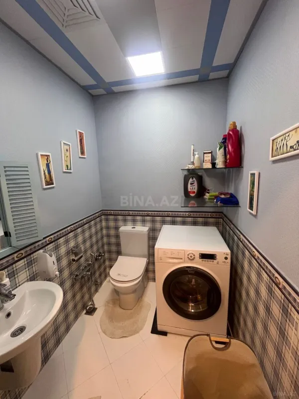 Satılır 4 otaqlı mənzil 170 m²