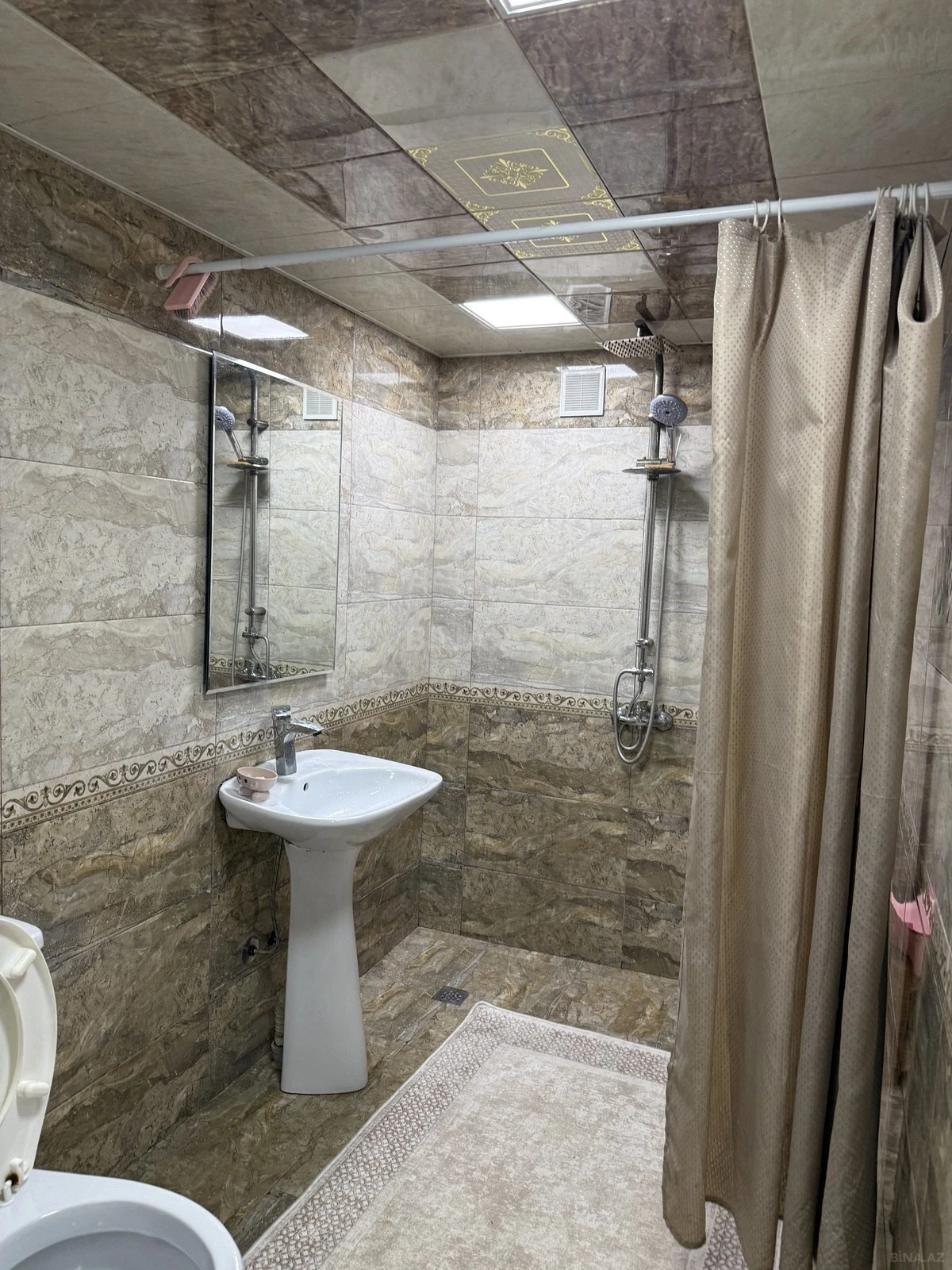 Satılır 4 otaqlı həyət evi 95 m²