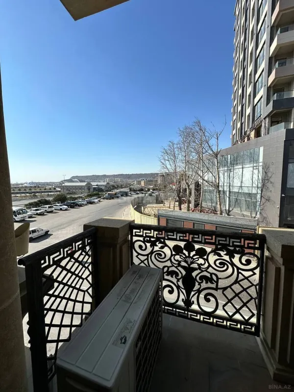 Satılır 3 otaqlı mənzil 75 m²