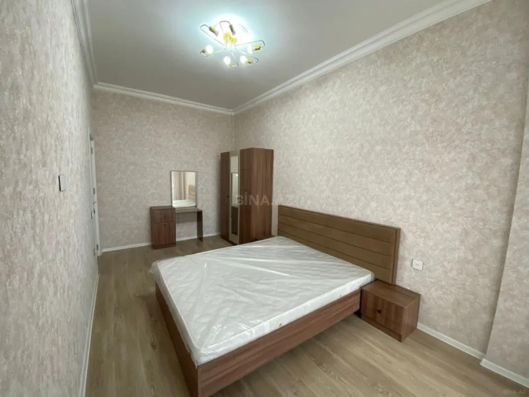 Kirayə verilir 2 otaqlı mənzil 61 m²