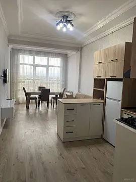 Kirayə verilir 2 otaqlı mənzil 61 m²