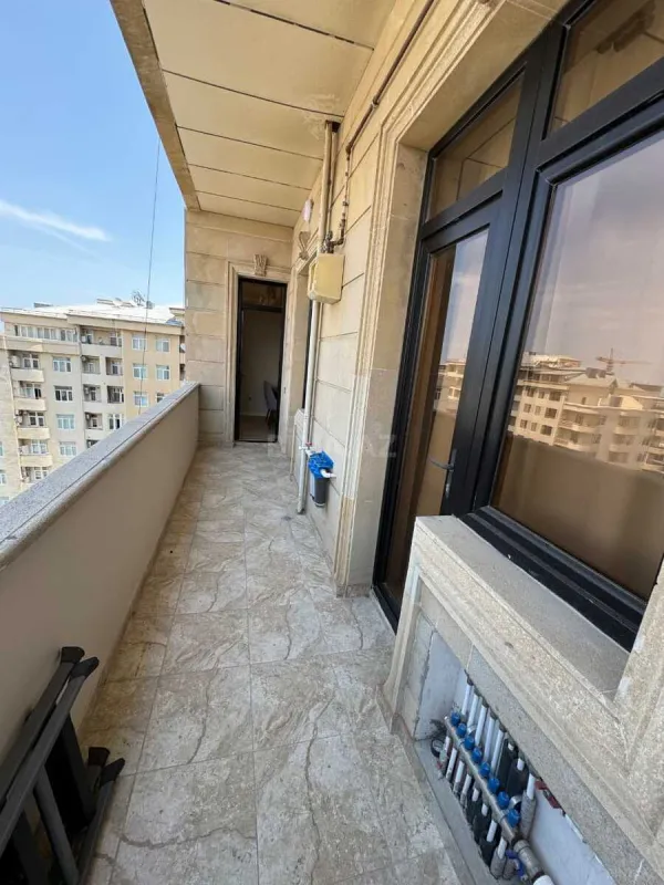 Kirayə verilir 3 otaqlı mənzil 100 m²