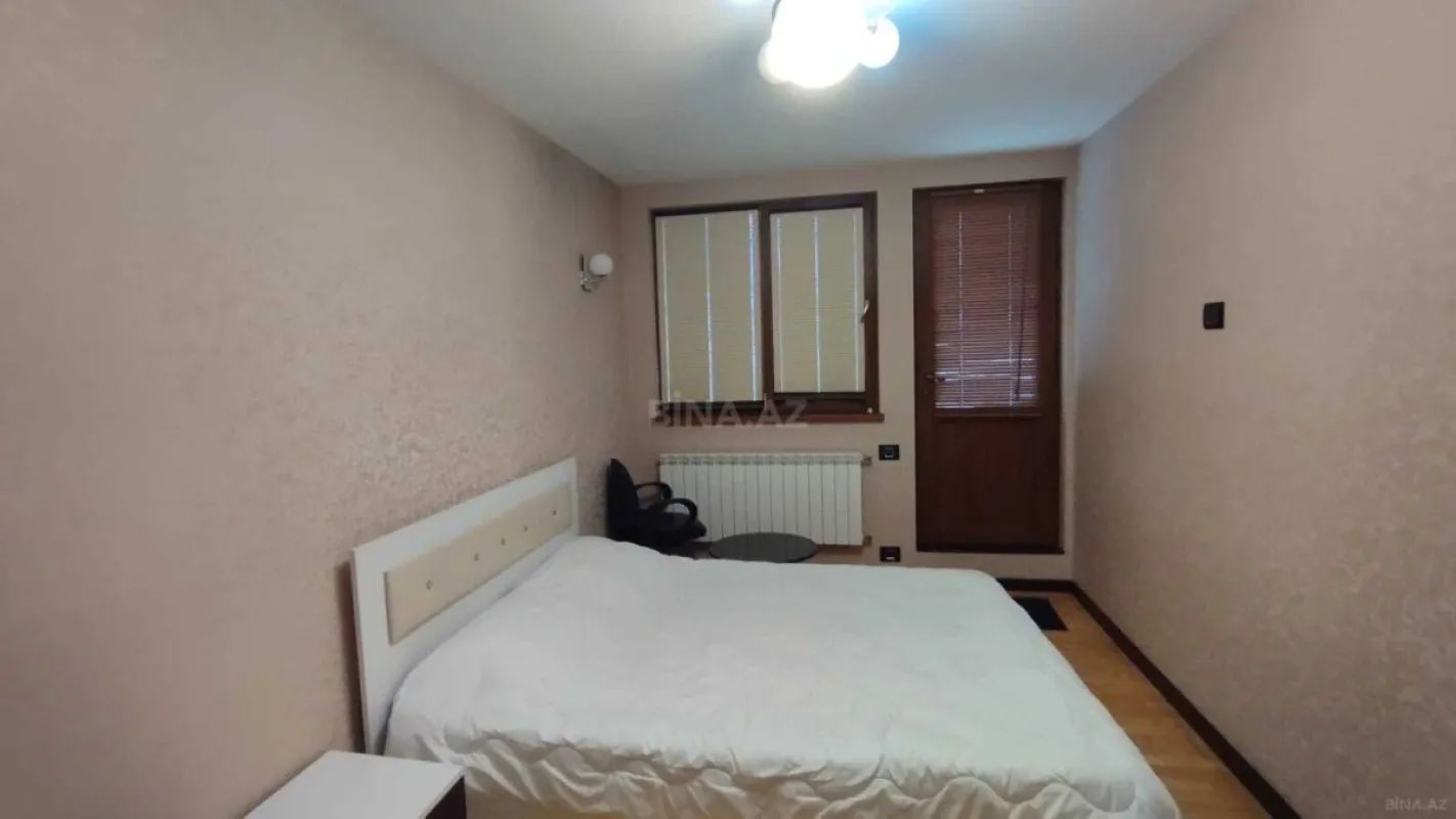 Satılır 3 otaqlı mənzil 100 m²