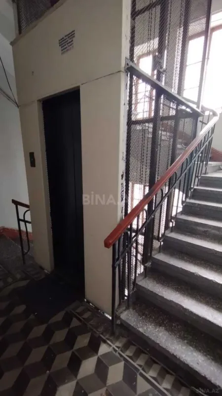 Satılır 3 otaqlı mənzil 100 m²
