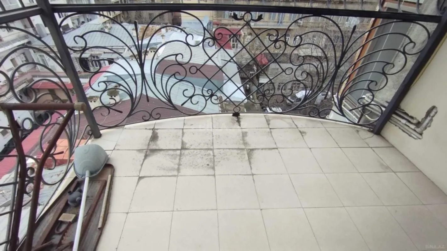Satılır 3 otaqlı mənzil 100 m²