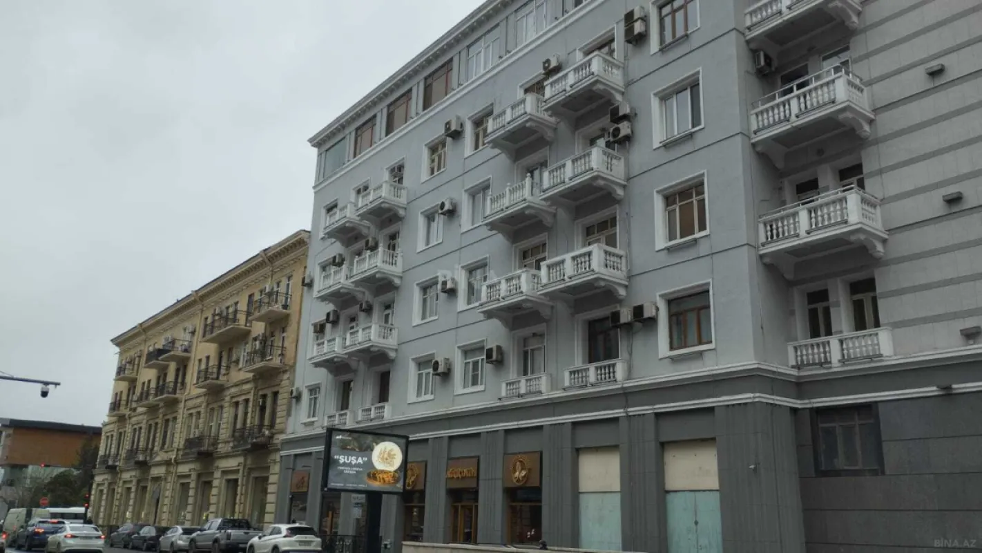 Satılır 3 otaqlı mənzil 100 m²
