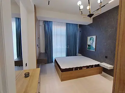 Satılır 3 otaqlı mənzil 117 m²