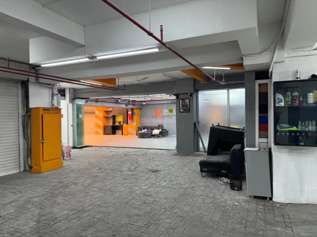 Kirayə verilir obyekt 325 m²