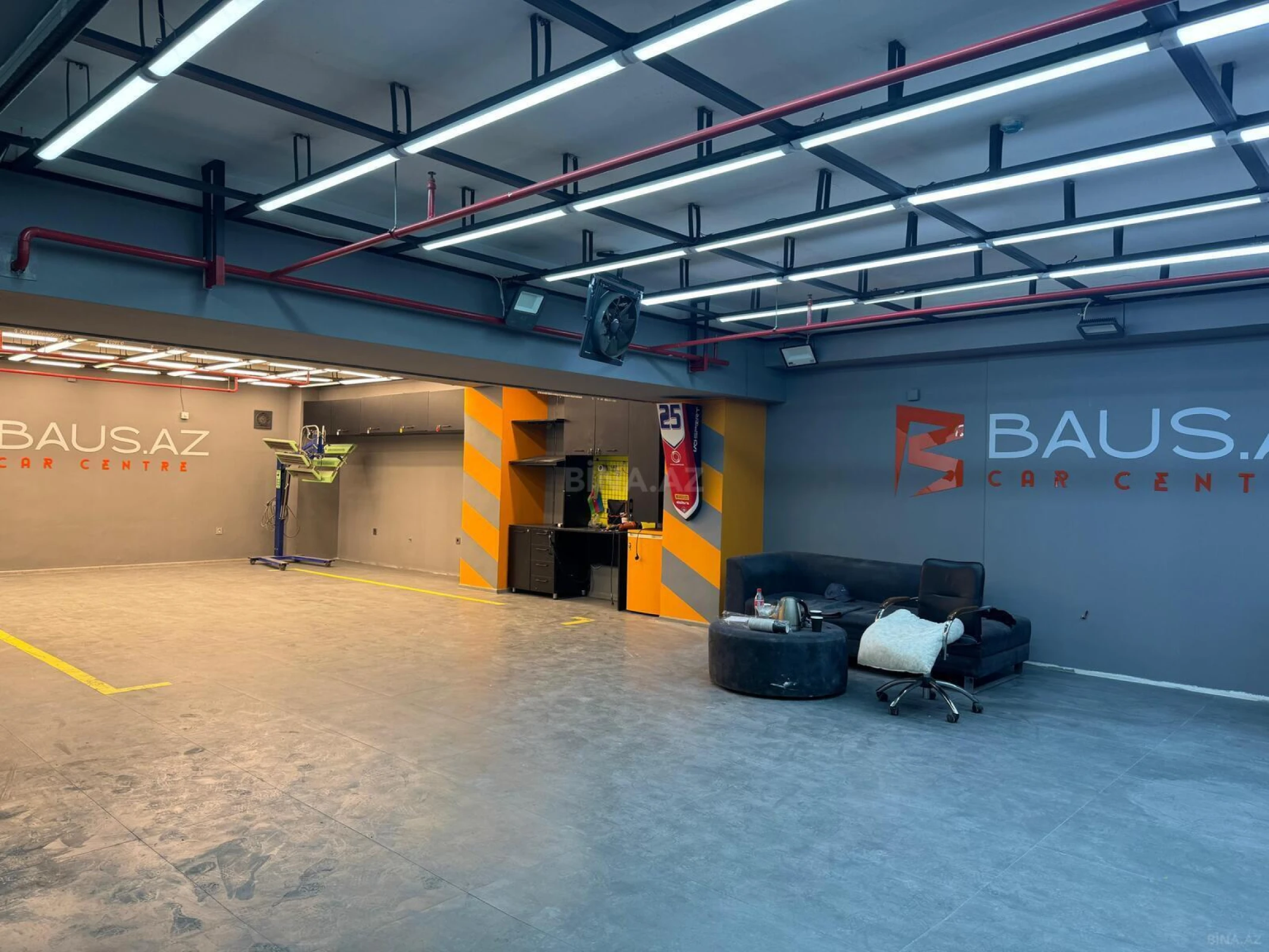 Kirayə verilir obyekt 325 m²