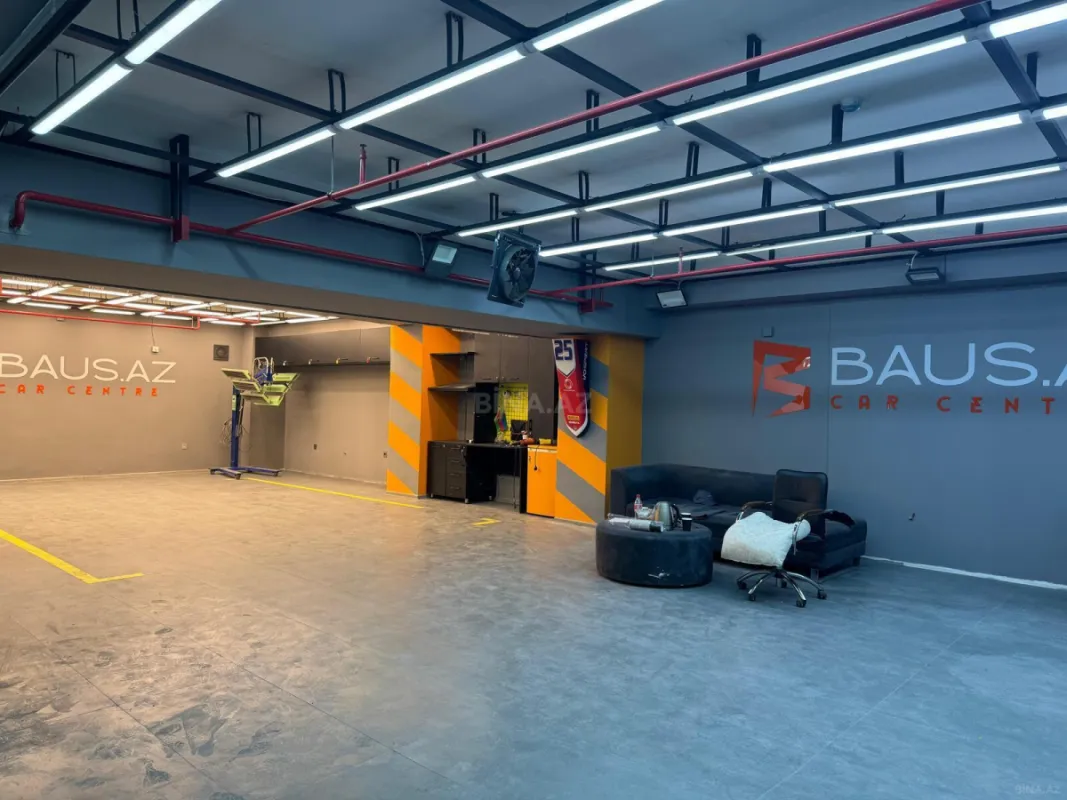 Kirayə verilir obyekt 325 m²