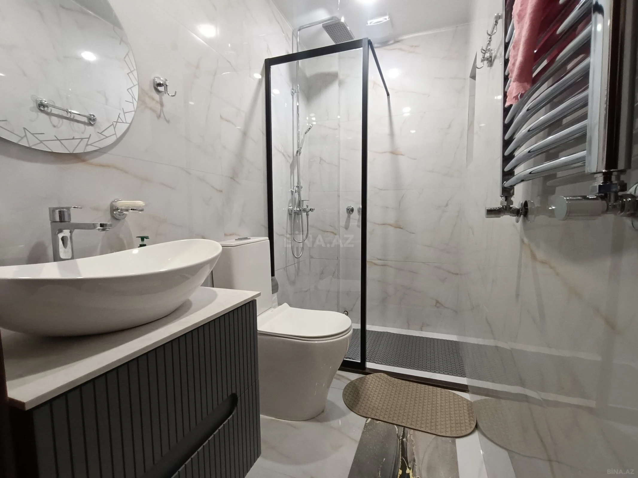 Kirayə verilir 2 otaqlı mənzil 75 m²