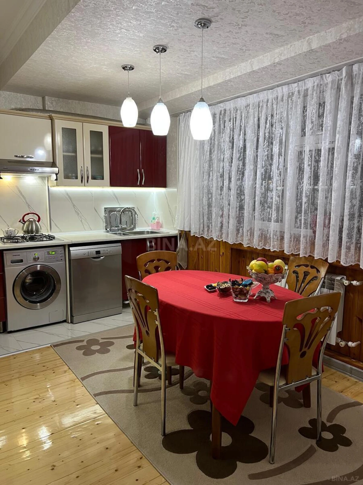 Satılır 2 otaqlı mənzil 70 m²