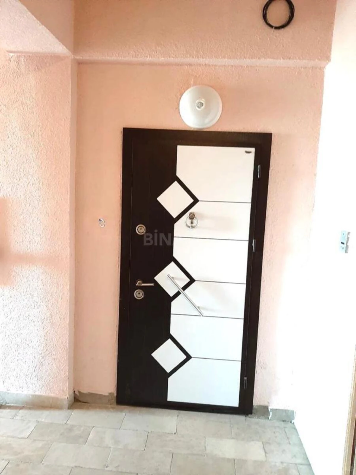 Kirayə verilir 4 otaqlı mənzil 170 m²
