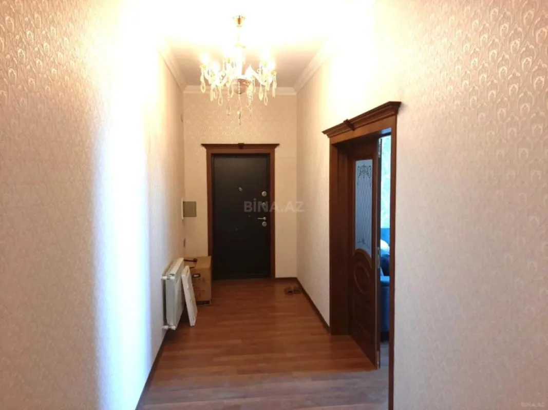 Kirayə verilir 4 otaqlı mənzil 170 m²