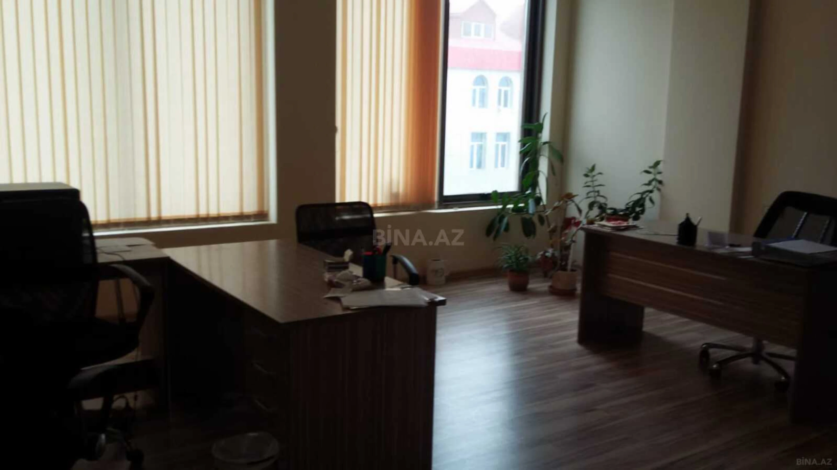 Kirayə verilir 3 otaqlı ofis 100 m²