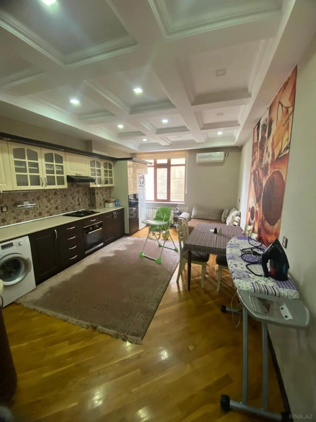 Satılır 2 otaqlı mənzil 110 m²