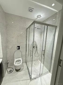 Kirayə verilir 2 otaqlı mənzil 75 m²