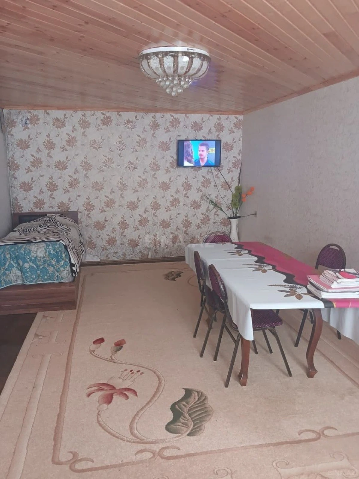 Satılır 6 otaqlı həyət evi 232 m²