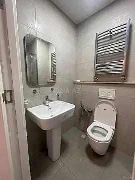 Kirayə verilir 2 otaqlı mənzil 60 m²