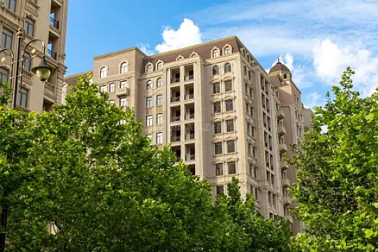 Kirayə verilir obyekt 150 m²