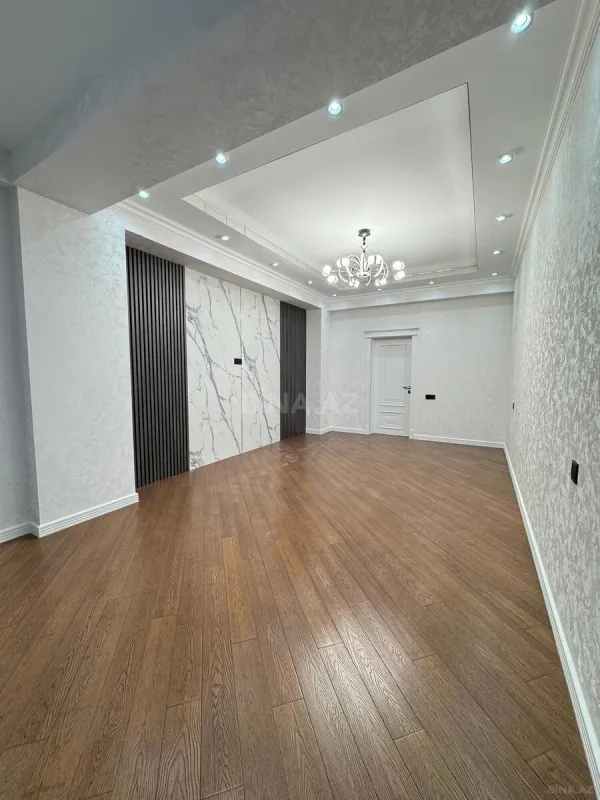 Satılır 2 otaqlı mənzil 96 m²