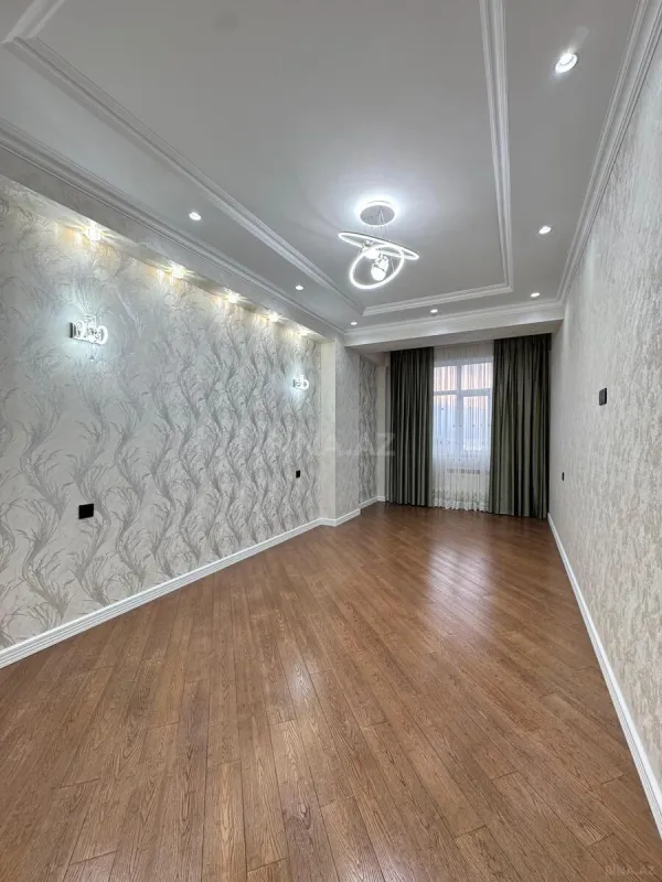 Satılır 2 otaqlı mənzil 96 m²
