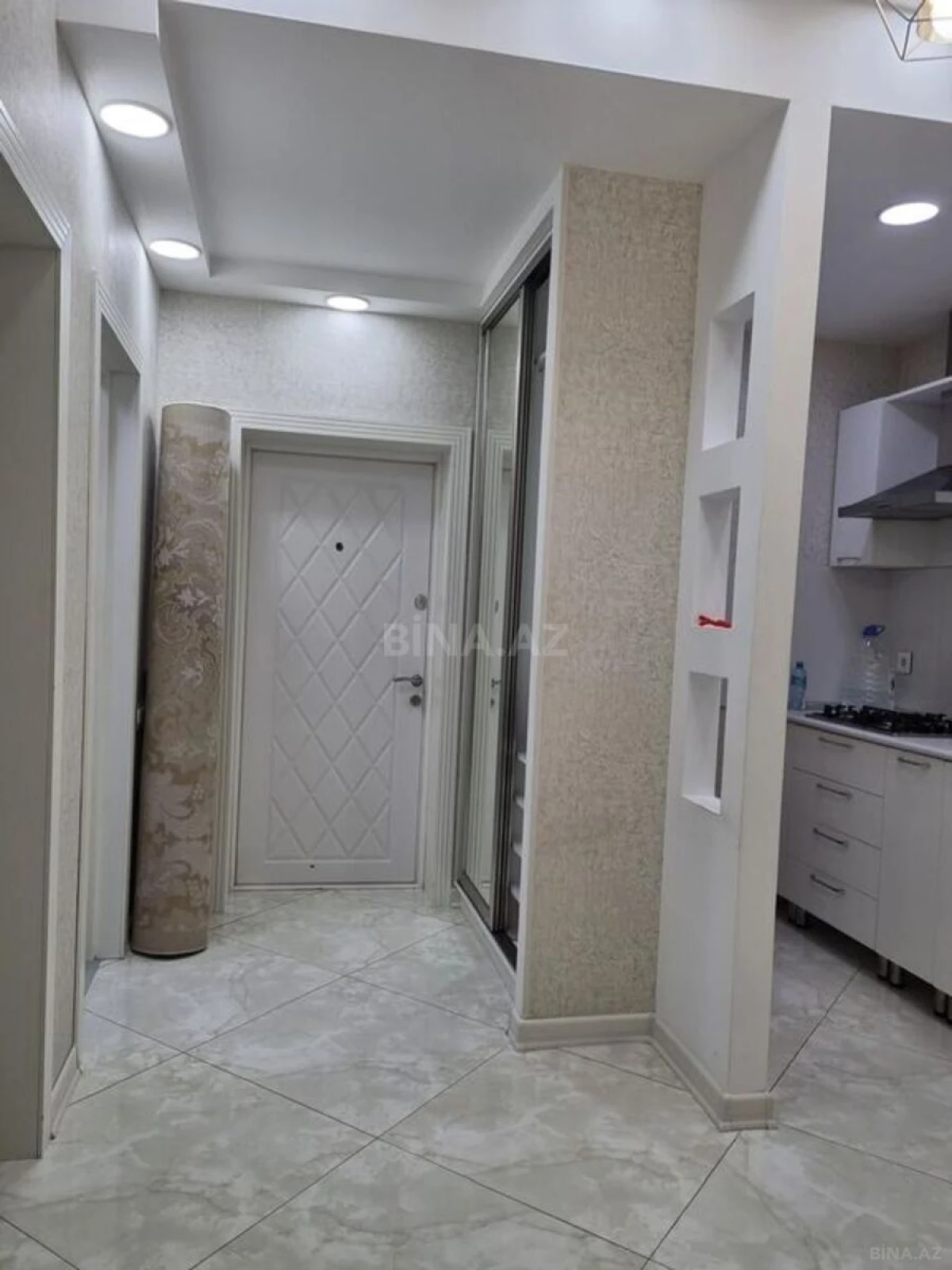 Kirayə verilir 2 otaqlı mənzil 56 m²