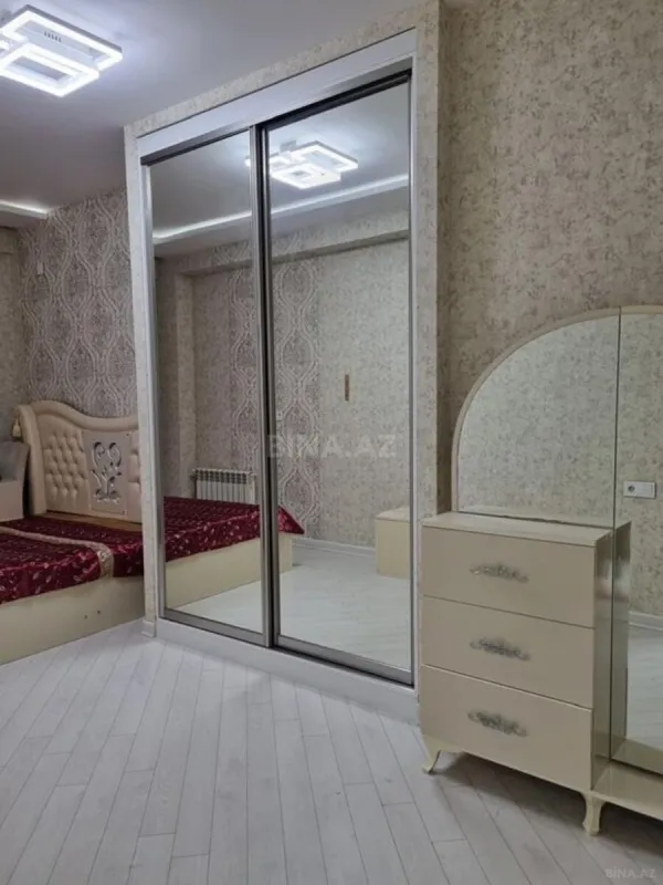 Kirayə verilir 2 otaqlı mənzil 56 m²