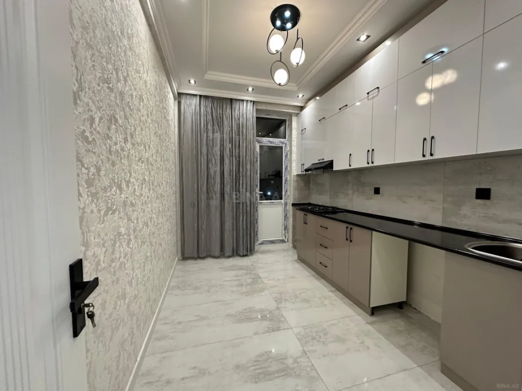 Satılır 2 otaqlı mənzil 65 m²